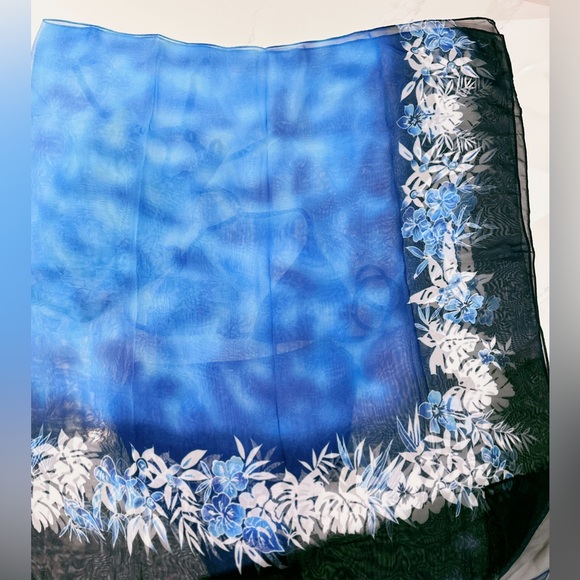 Brand New Bikini set with cover - Picture 7 of 7